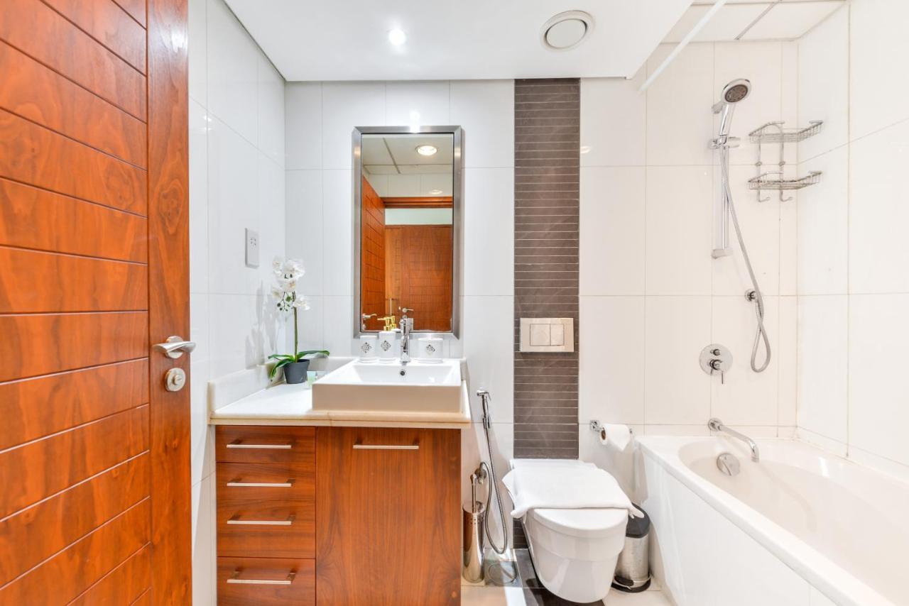 Super Deal! - 1Br Downtown Blvd Near Burj Khalifa & Mall دبي المظهر الخارجي الصورة